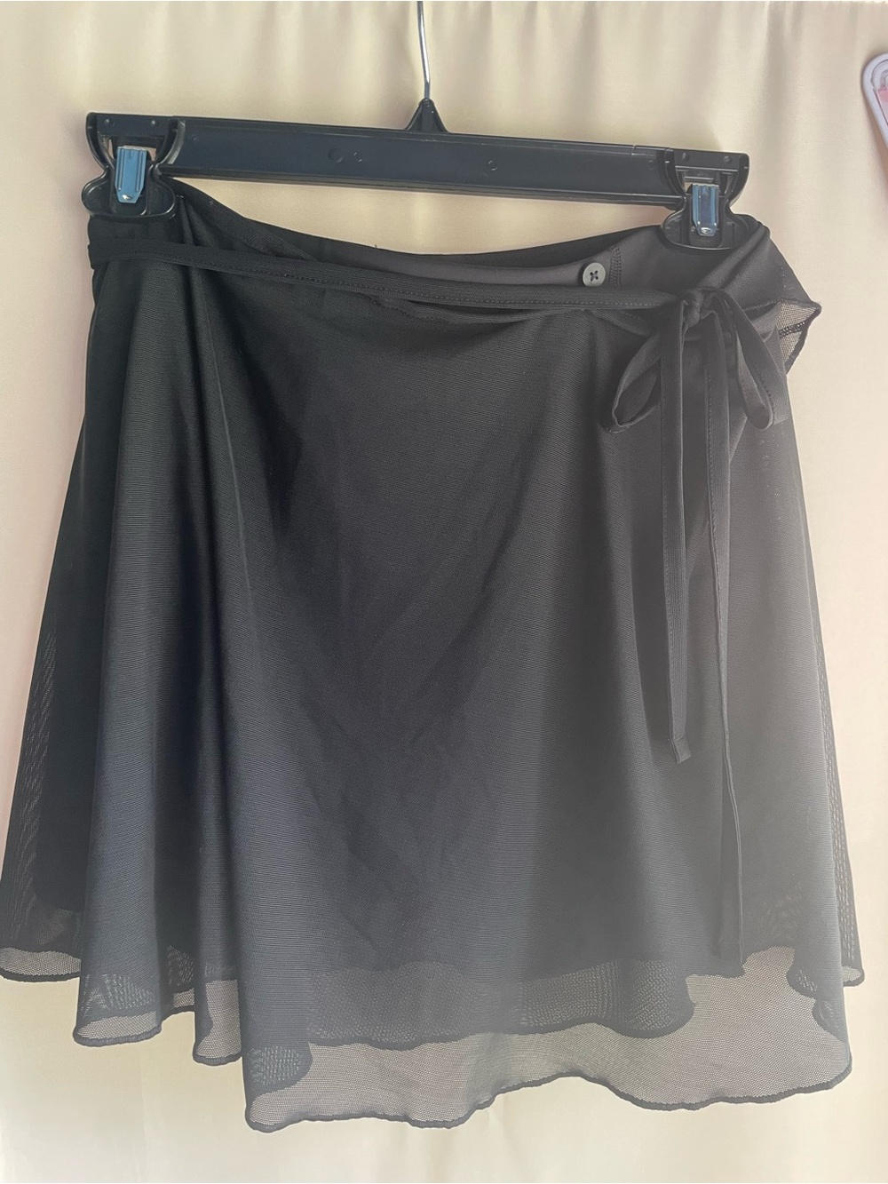 lululemon SLNSH collab Black Mesh Convertible Skirt - Picture 6 of 11